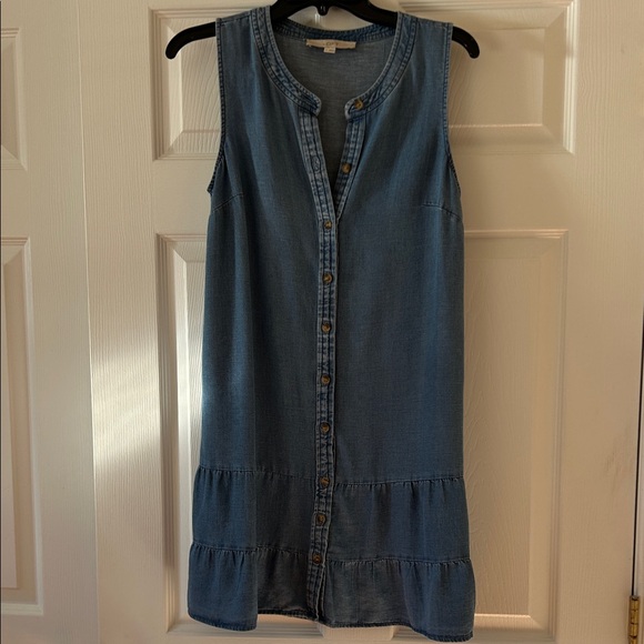 LOFT Dresses & Skirts - LOFT Sleeveless Denim Dress